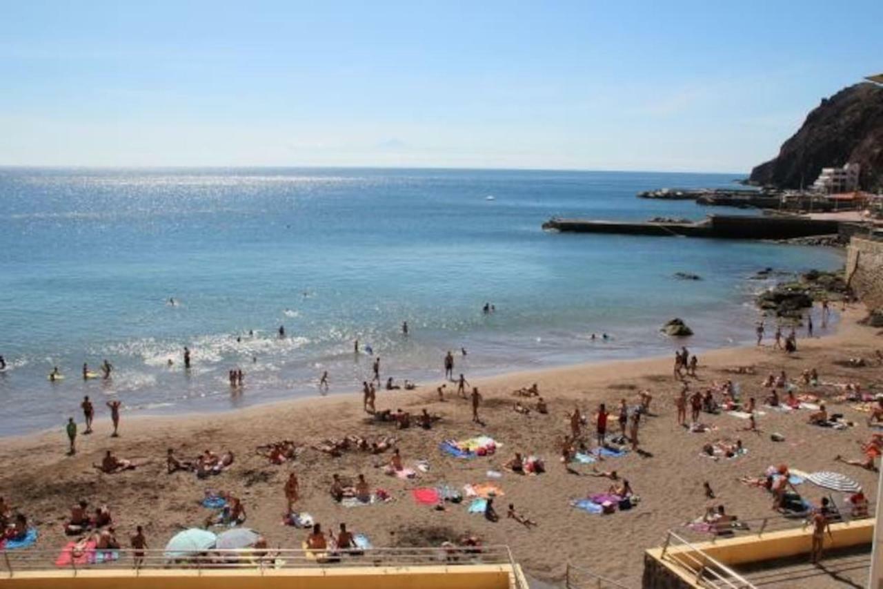 Апартаменты Apartamento En Playa De Сардина Экстерьер фото